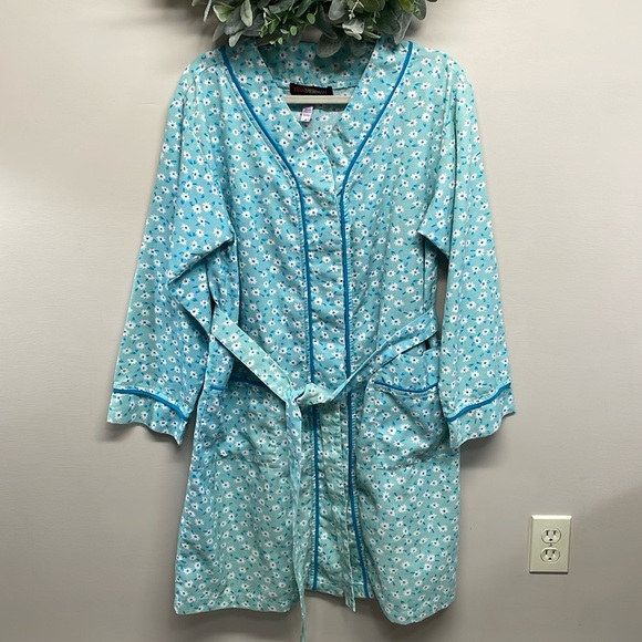 Stan Herman Bathrobe Blue Floral House Robe M - Picture 1 of 16